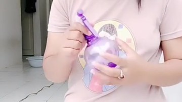 Graziella Omek Geter Live depan Rumah