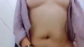 Pegawai Mini Market Bikin Sange Di Toilet