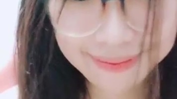 Goyang Telanjang Dada Sandra Cute ID 32660792 Dream