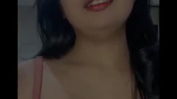 Cecilia Buka Bra Payudara Coklat Omek Mantul